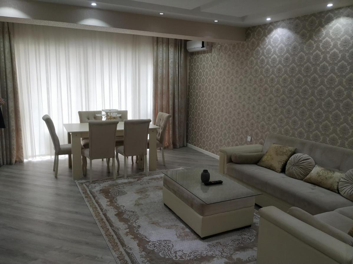 Lux Apartments Baku Extérieur photo