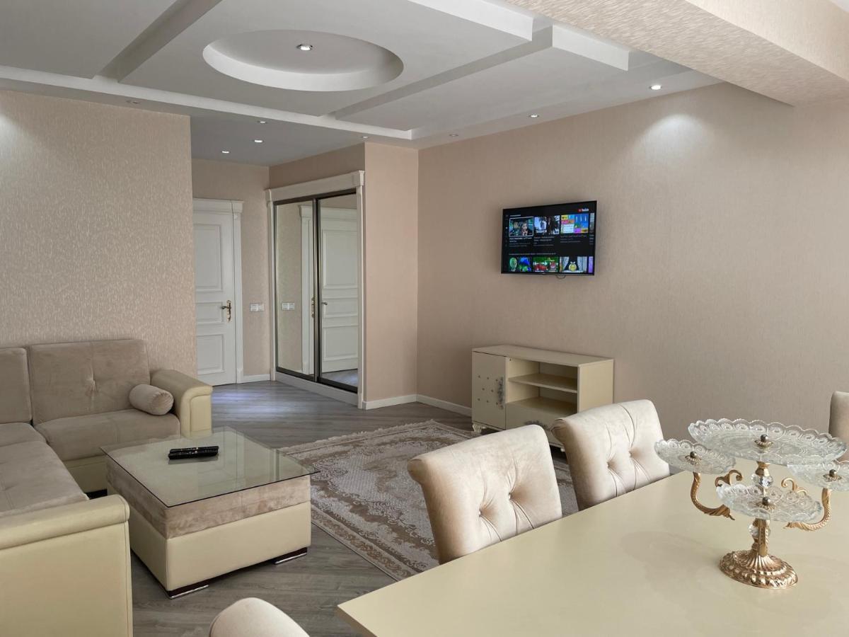 Lux Apartments Baku Extérieur photo