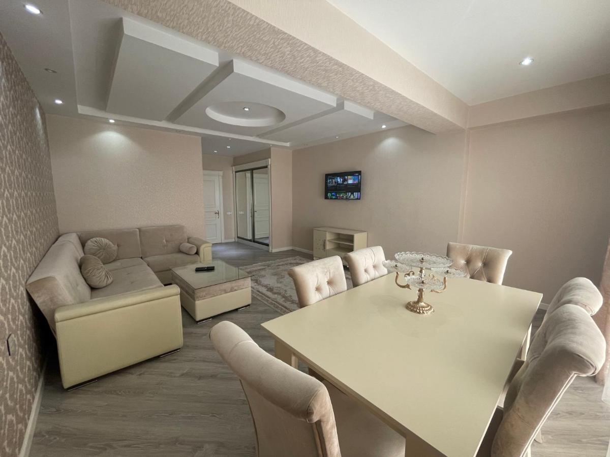 Lux Apartments Baku Extérieur photo