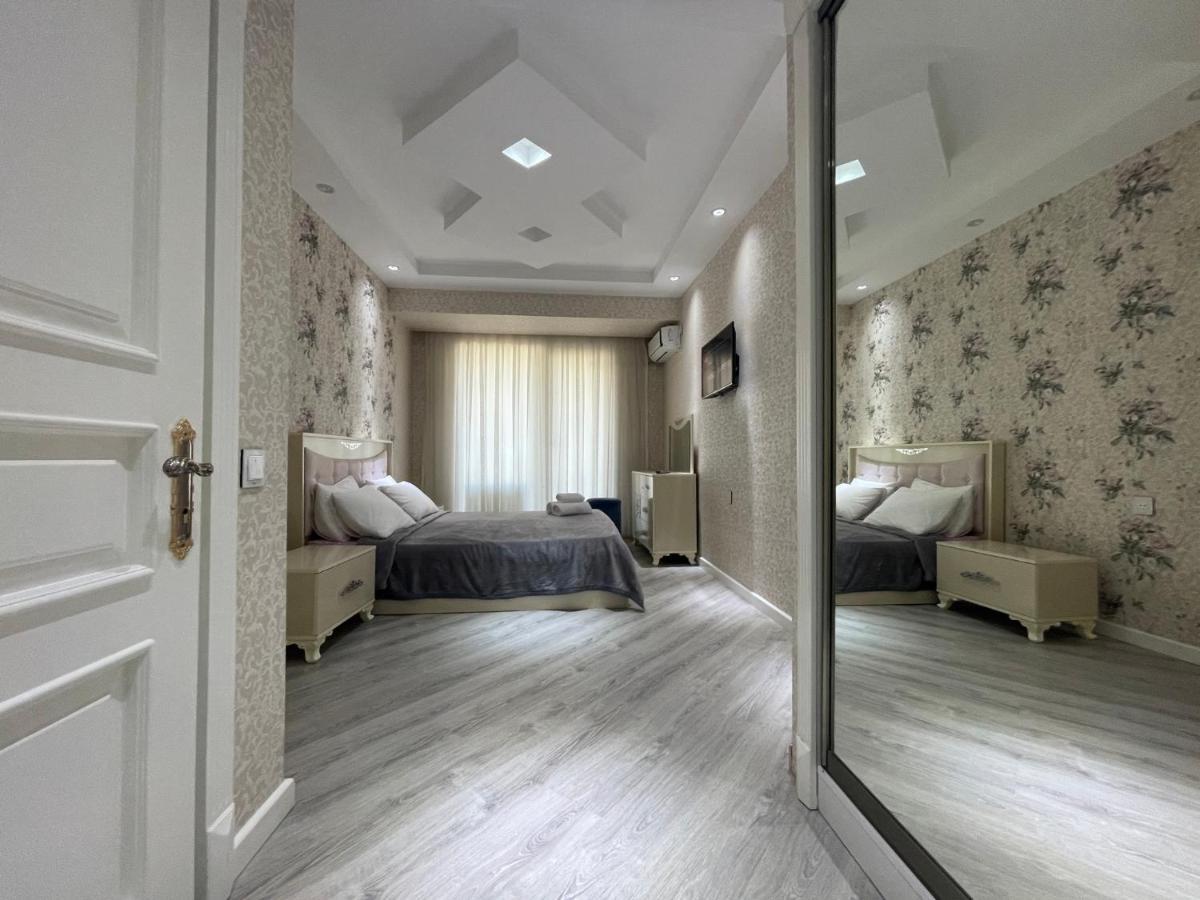 Lux Apartments Baku Extérieur photo